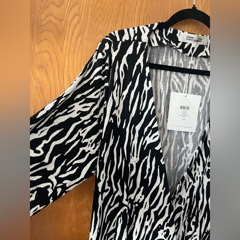 DVF Diane Von Furstenberg Julian Wrap midi Dress 20 - Picture 3 of 11